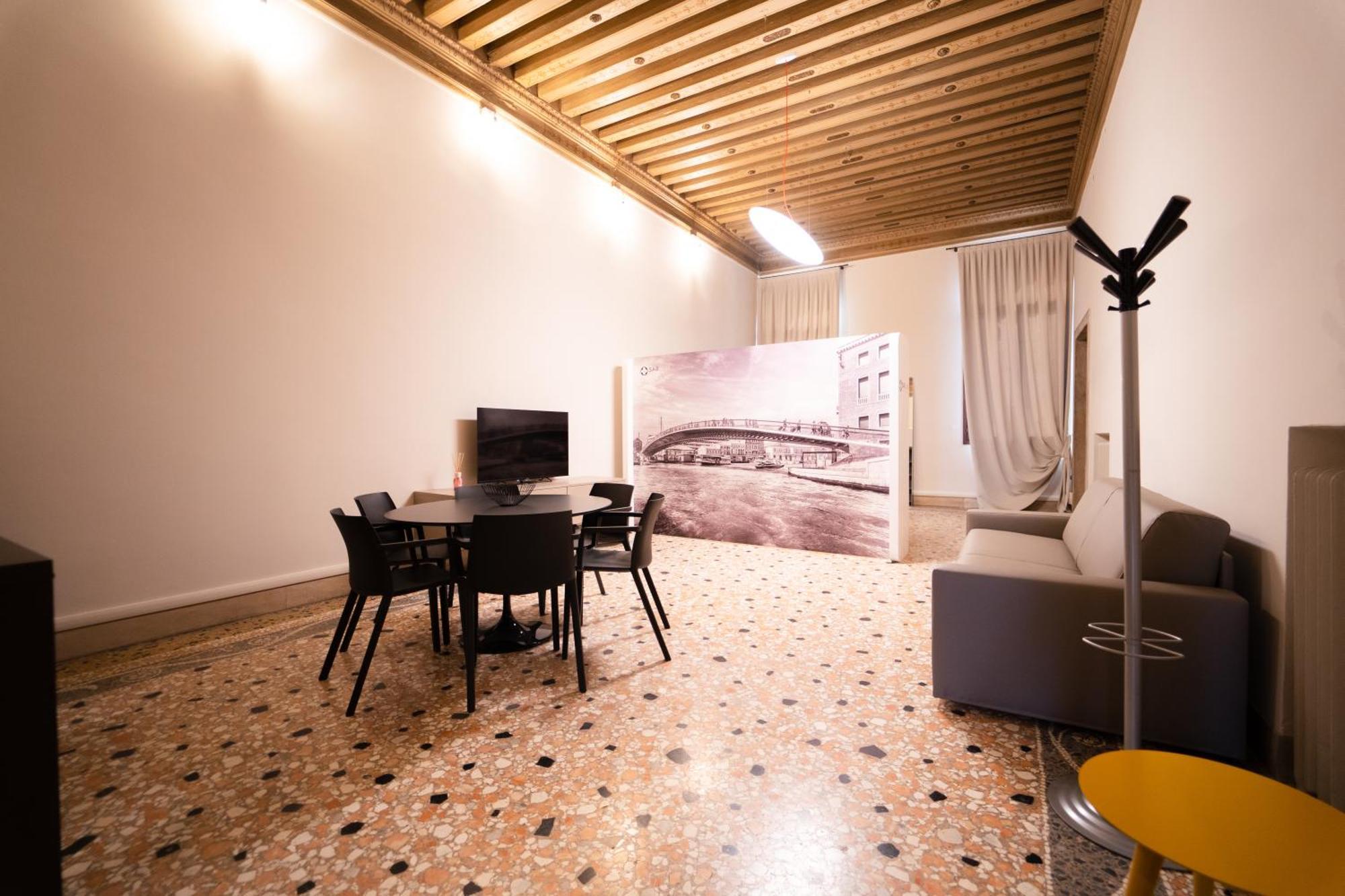Elegance Calatrava Apartment Venice Exterior photo